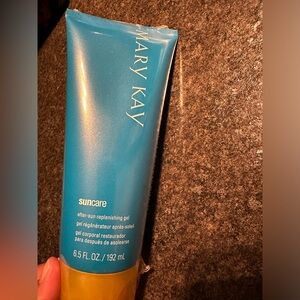 Mary Kay After-sun gel (new)